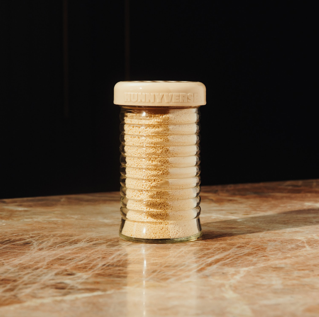 Hunnyverse Retro Pourer